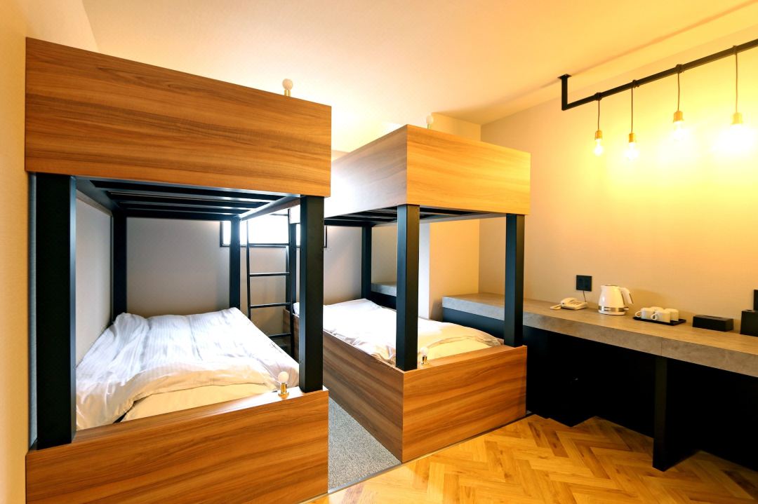 Hotel 3 O'Clock Tennoji