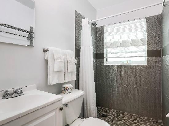 Hollywood Beach Hotels Room Type - Studio Traditional