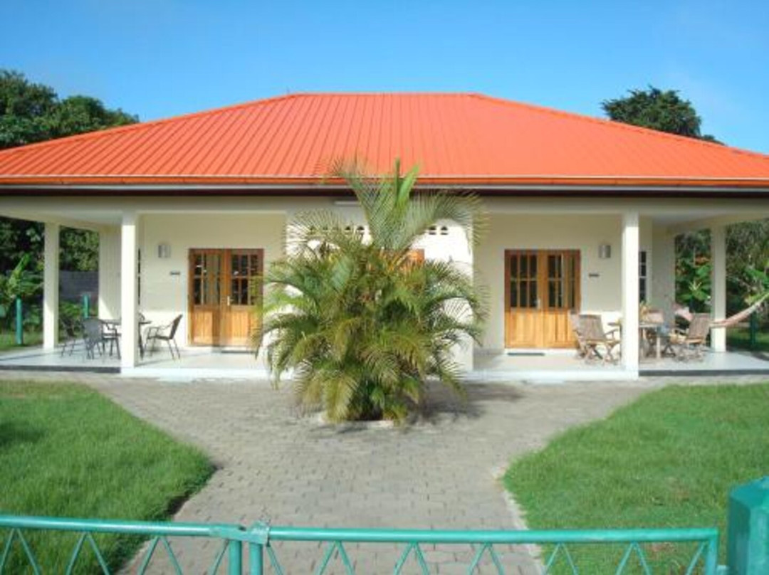Surinat Luxury Resort