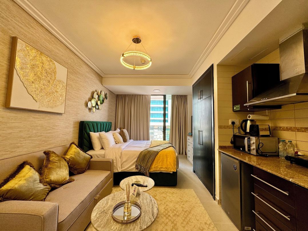 คอสมอส ลิฟวิ่ง สลีค แอนด์ สไตลิช GCV2