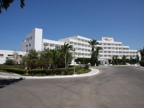 热带风情俱乐部和SPA酒店