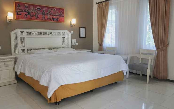 Banturejo酒店住宿-瑟拉瓦度假村及咖啡厅