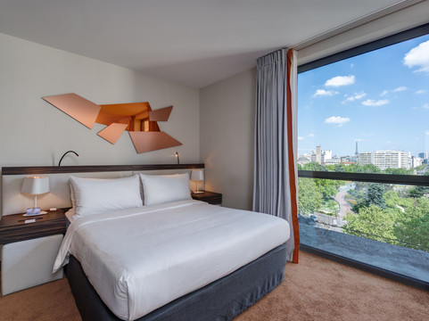 拉迪森布鲁酒店