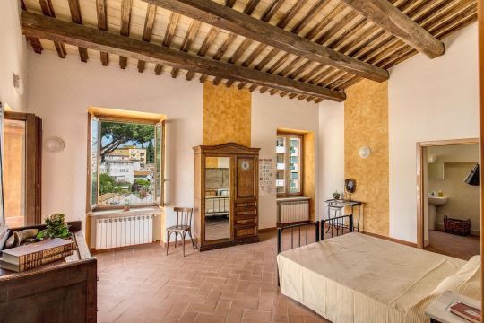 ecOstello Magliano Sabina