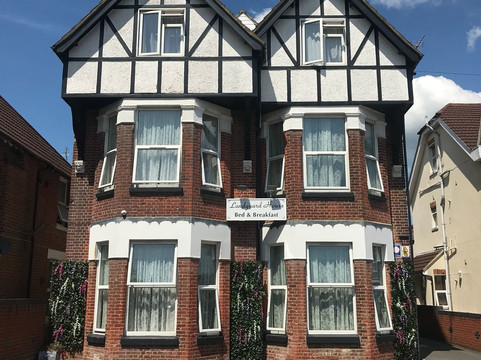 Marchwood酒店住宿-Landguard House