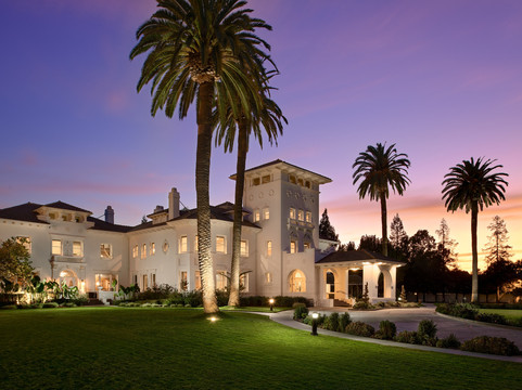 多尔切海伊斯大厦酒店