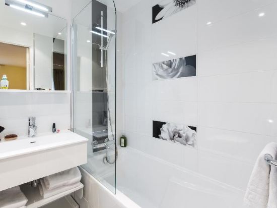 Hotel Fertel Etoile Room Type - twin room