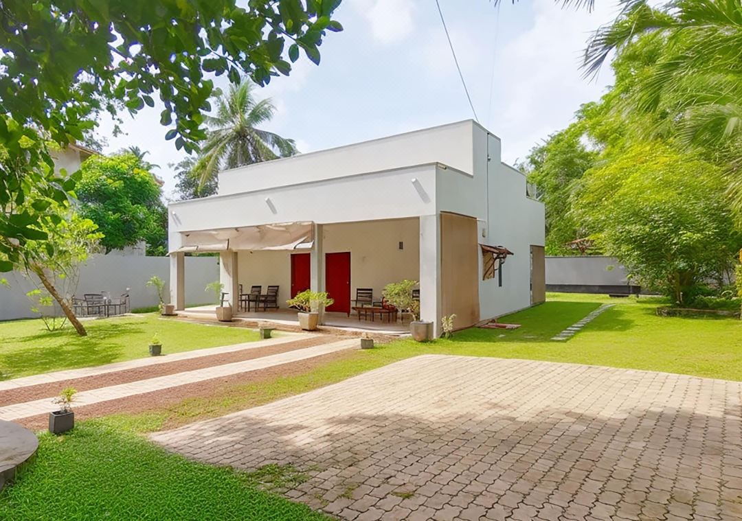 Avita Holiday Home