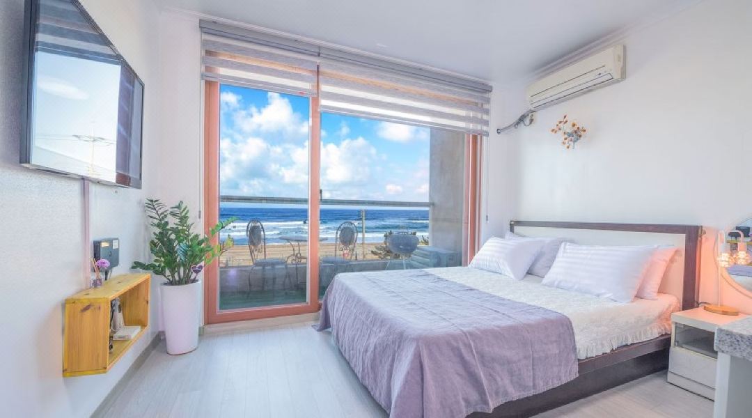 Yangyang Yemeusong Dongho Sea Pension