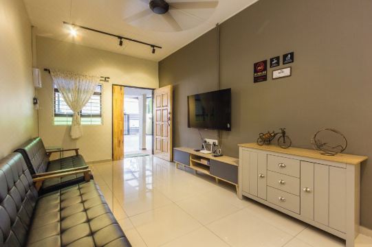 Kimsar 3BR Family Inn by uBook