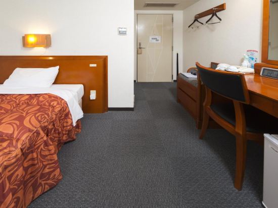 Hotel Minatoya Room Type - Double Room with Small Double Bed - Non-Smoking Hotel Minatoya Room Type - Double Room with Small Double Bed - Non-Smoking
