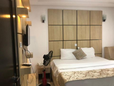 Ibs Hotel