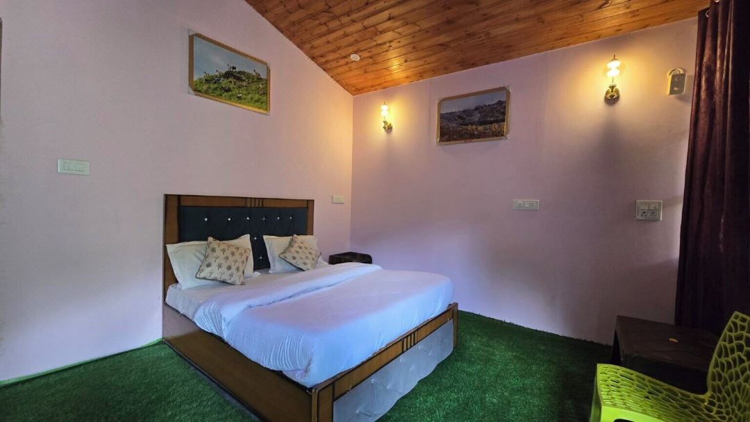 Pahadi Resort Chopta