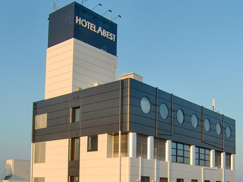 Hotel Abest Shinanjo Ekimae主图