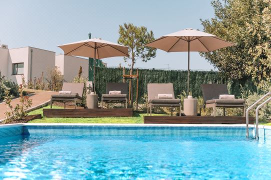 Bfresh Hotel - Padel, Pool & Fitness - Adults Only