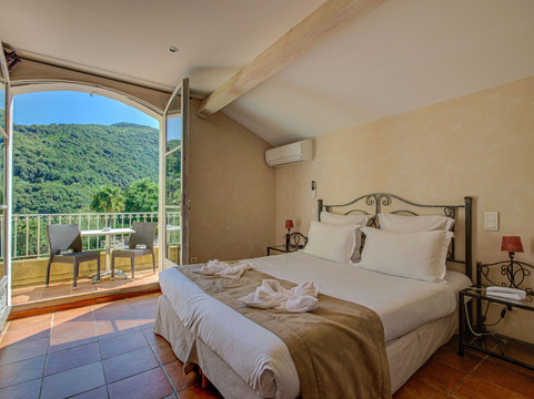 Olmeta di Capocorso酒店住宿-Hotel Restaurant La Corniche