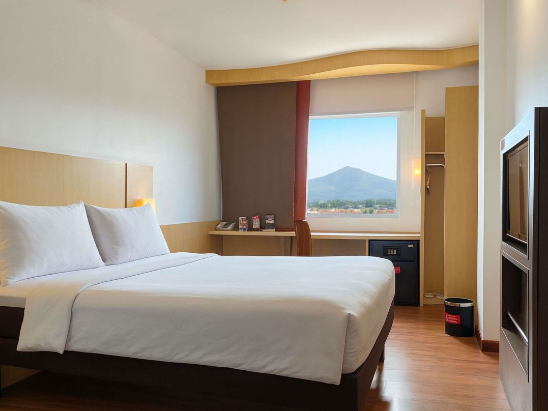 Ibis Bandung Pasteur
