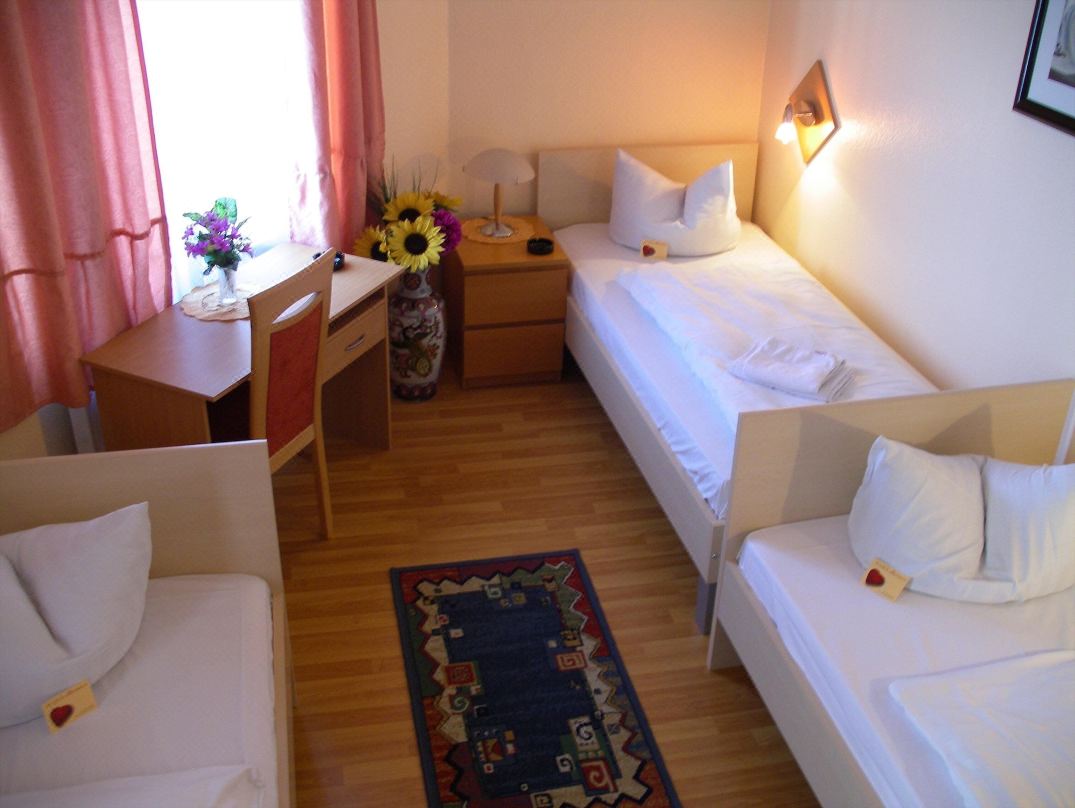 Hotel Garni Djaran