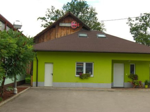 Domzale酒店住宿-Penzion Pri Slovenc