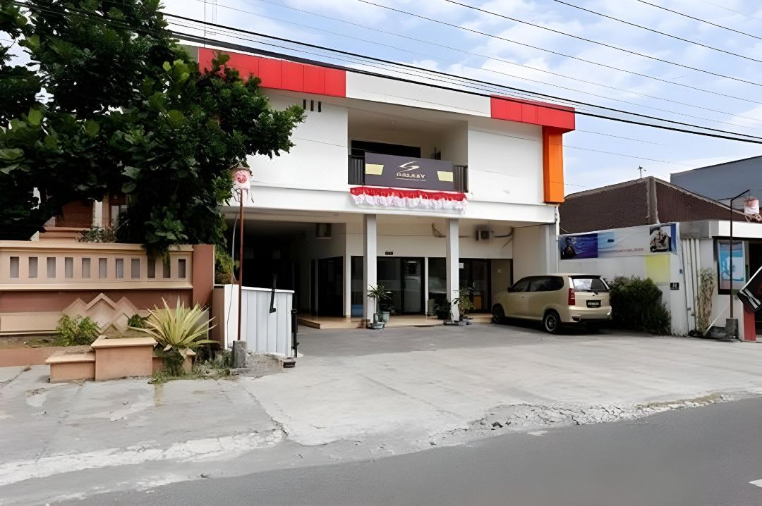 RedDoorz Near Adisucipto Airport 3