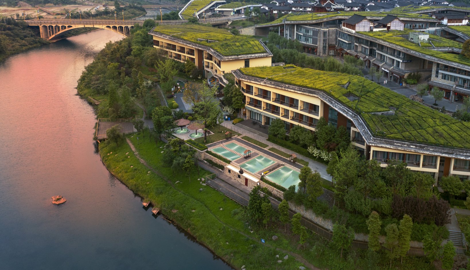 峨眉山景区智选假日酒店-官方