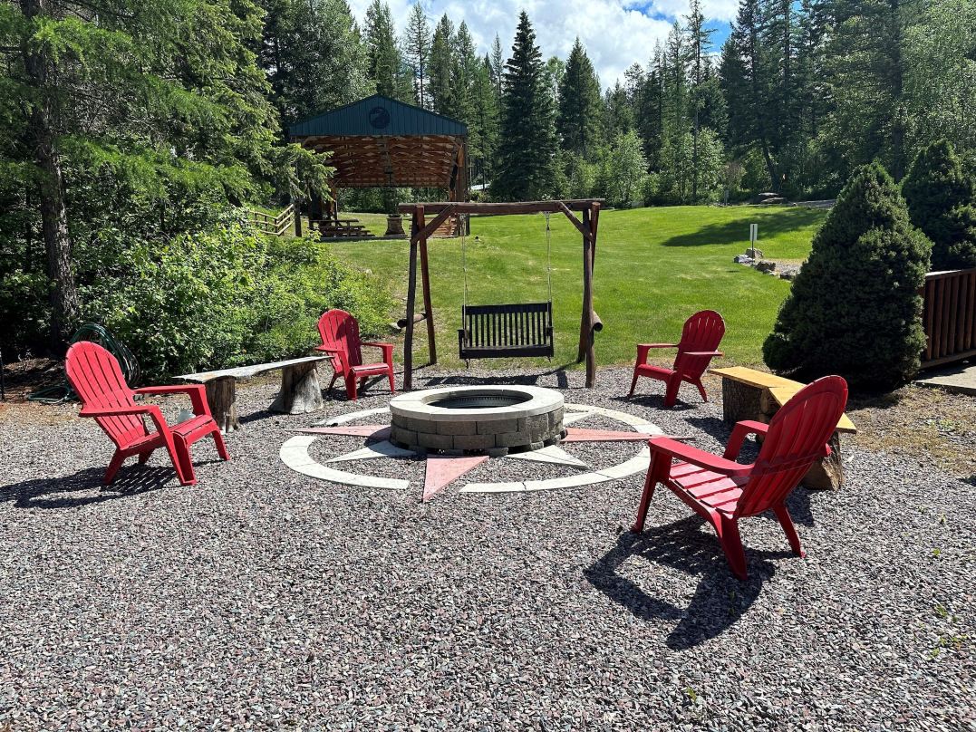 木狼度假村和吉普車租賃