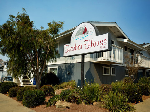 莫罗湾戴斯酒店