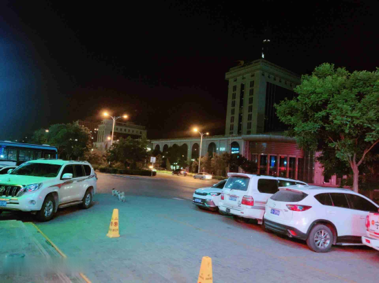 定边恒盛商务酒店