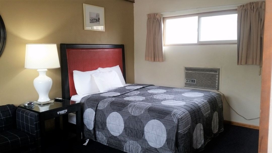 The Simplicity Inn