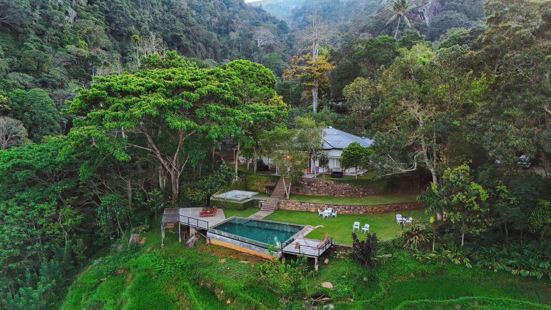 Villa Lé Maas Tota by 98 Acres