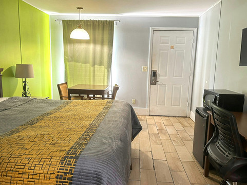 Oyo Hickory House Inn