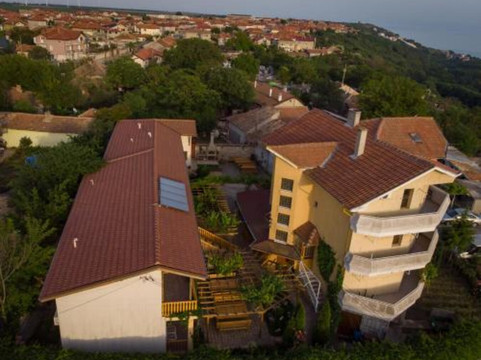 Sirakovo酒店住宿-Guest House Nash Dom