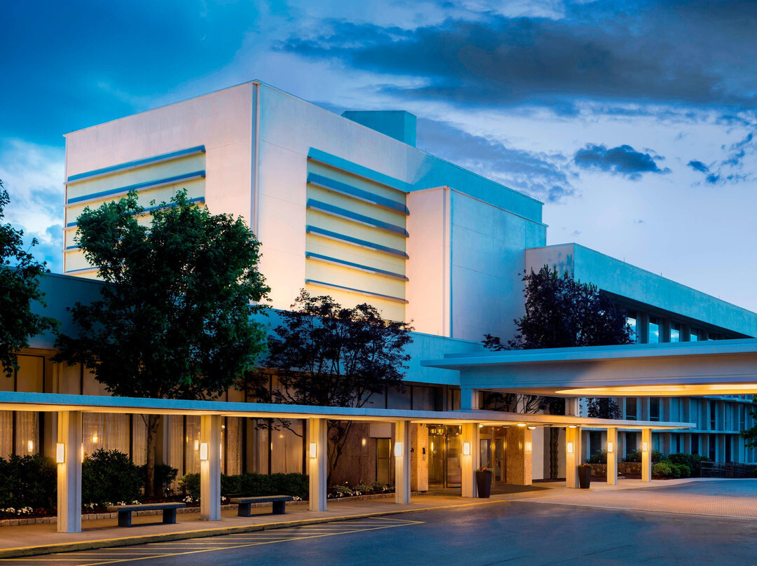 牛顿酒店住宿-波士顿牛顿万豪酒店