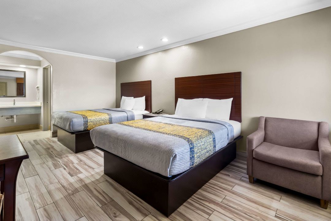 Americas Best Value Inn Houston Heights at I-45