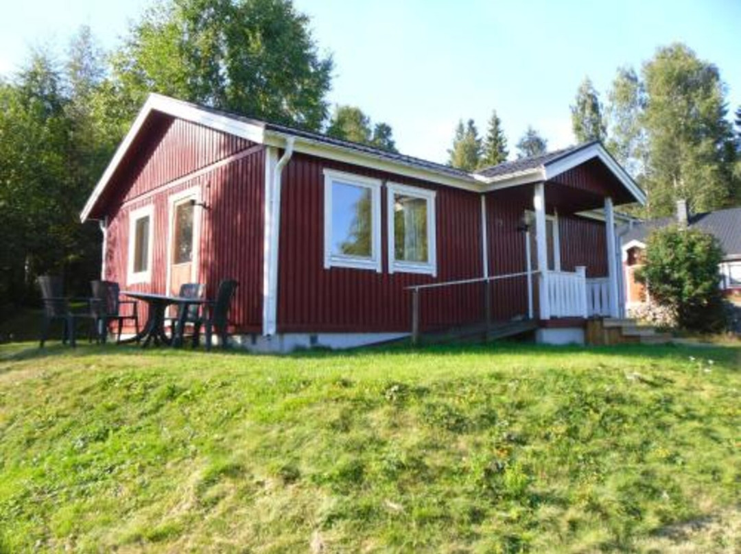 Kustladan I Höga Kusten, Rum Och Stugor