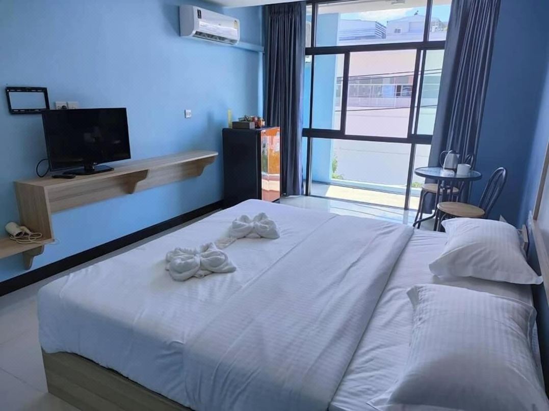 @81 Hotel