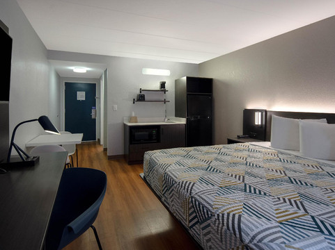 梅里尔维尔6号汽车旅馆