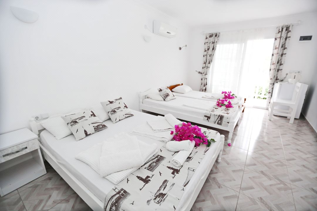 Zeybek 1 Pension