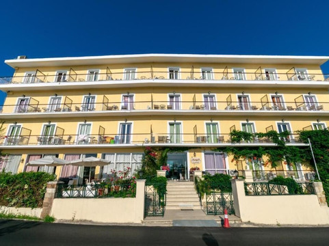 Perama酒店住宿-Aegli Hotel