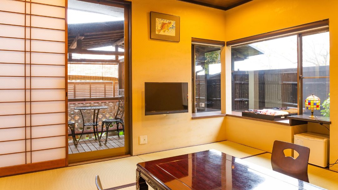 Villa Katsuyama Avail