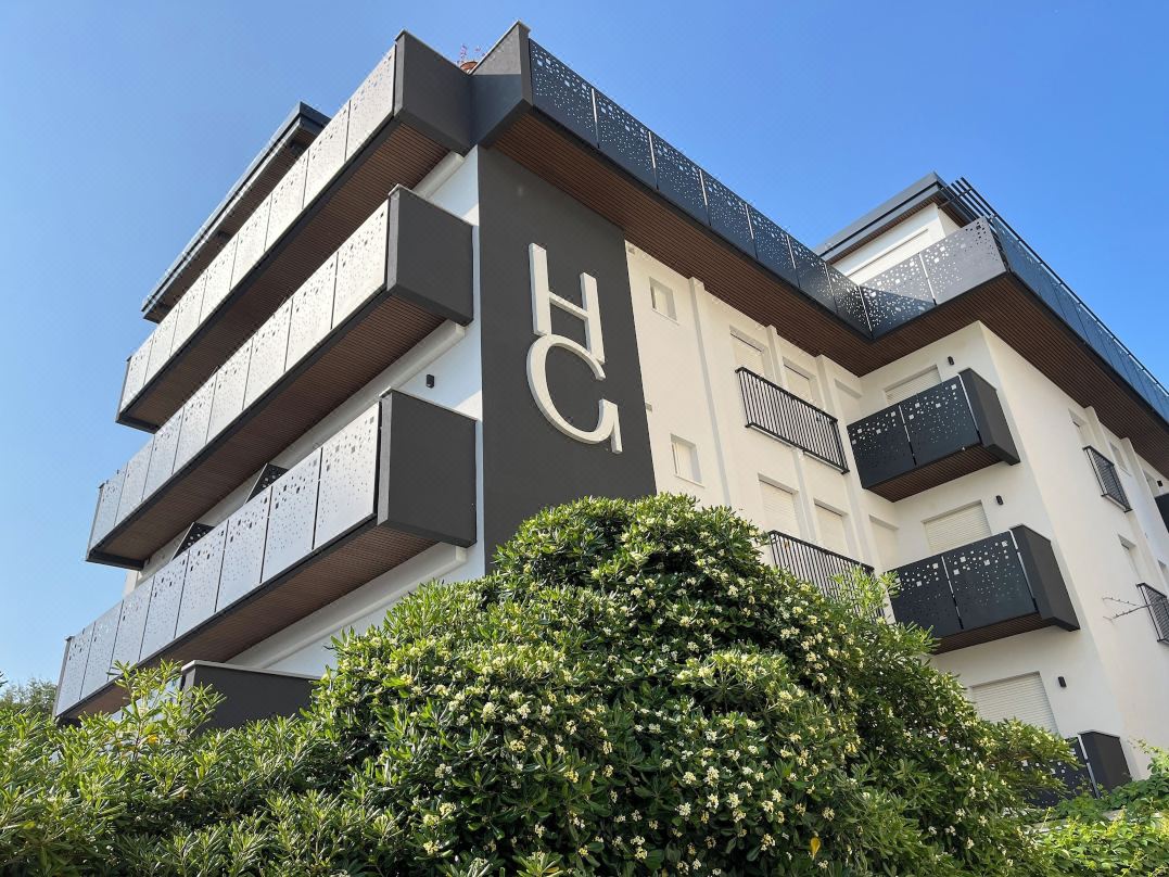 Golf Hotel