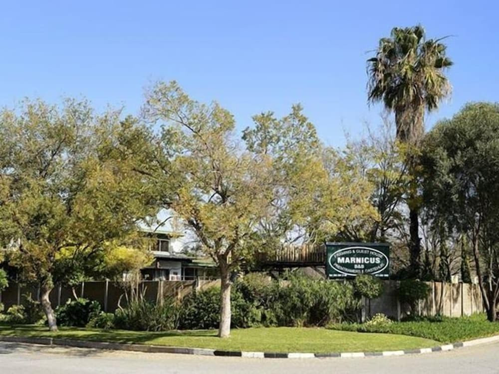 Hoopstad酒店住宿-Marnicus B&B