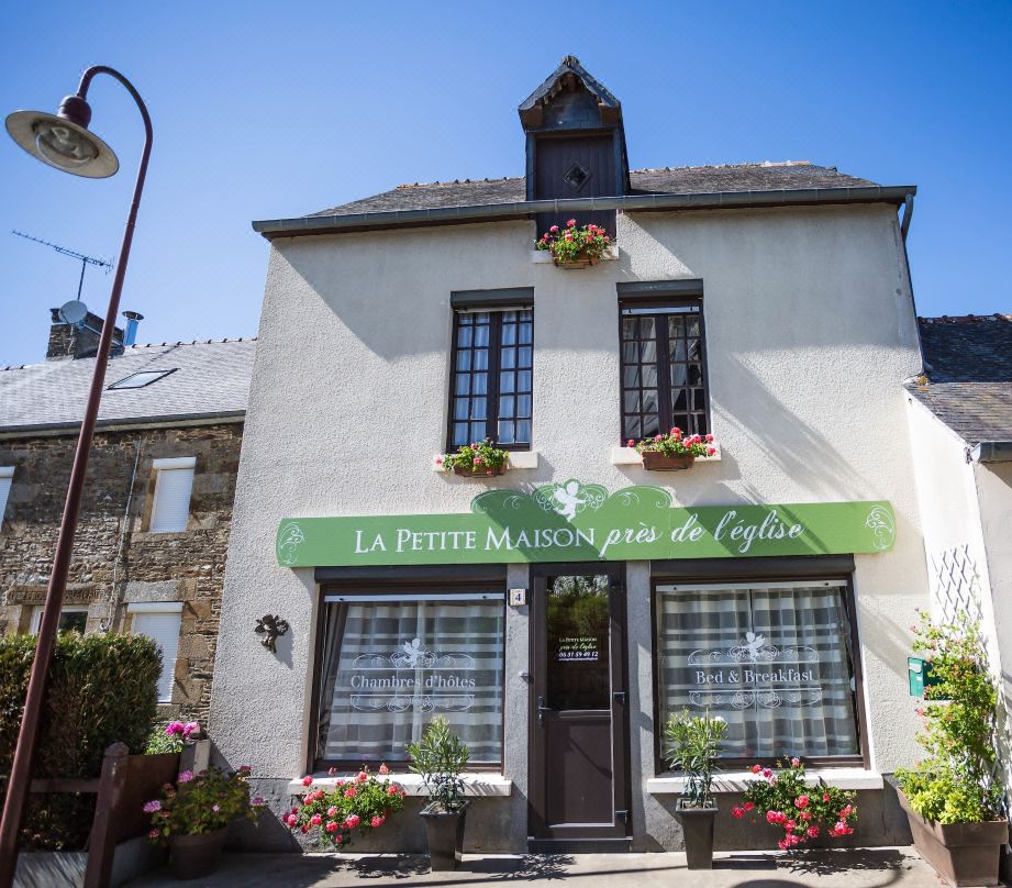 La Petite Maison près de l'Eglise