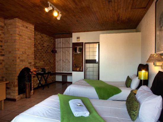 Airport Bird & Game Lodge Room Type - Standard Twin Room Airport Bird & Game Lodge Room Type - Standard Twin Room