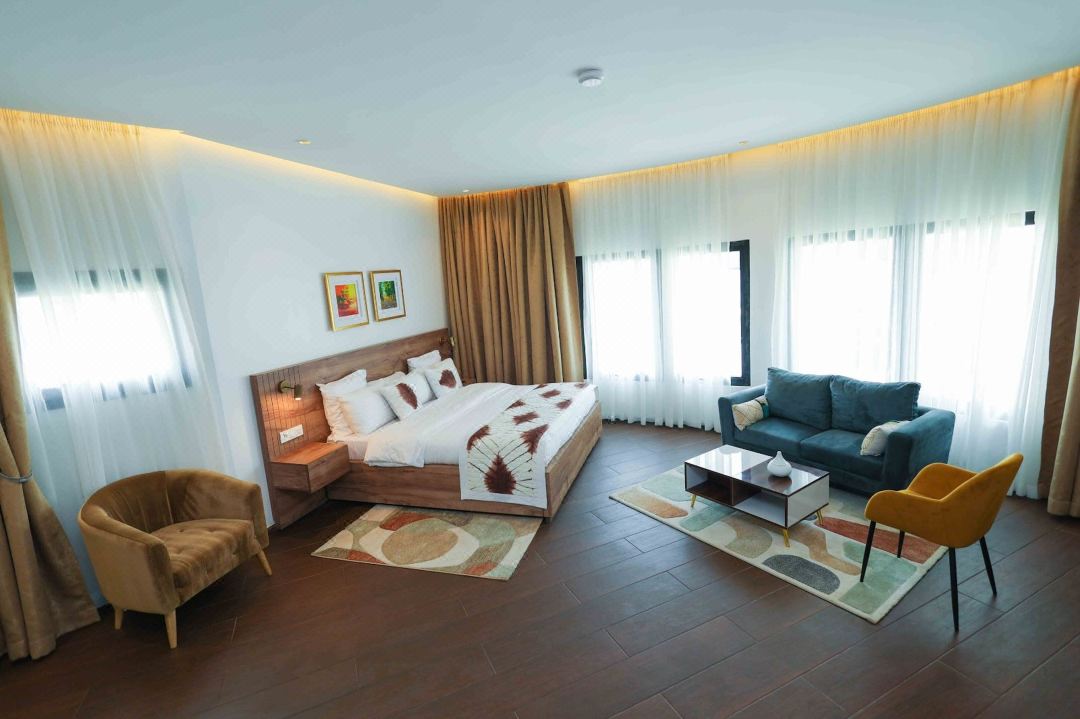 AMAZING GRACE HOTEL