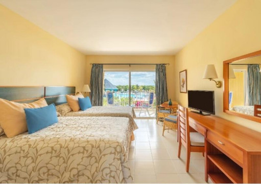 Aston Costa Verde Beach Resort