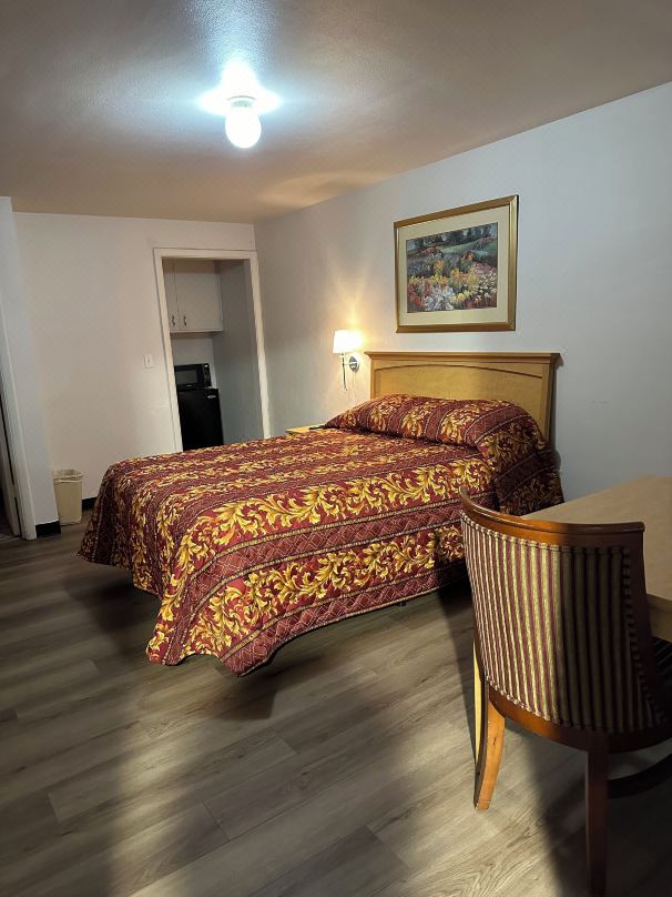 New West Motel