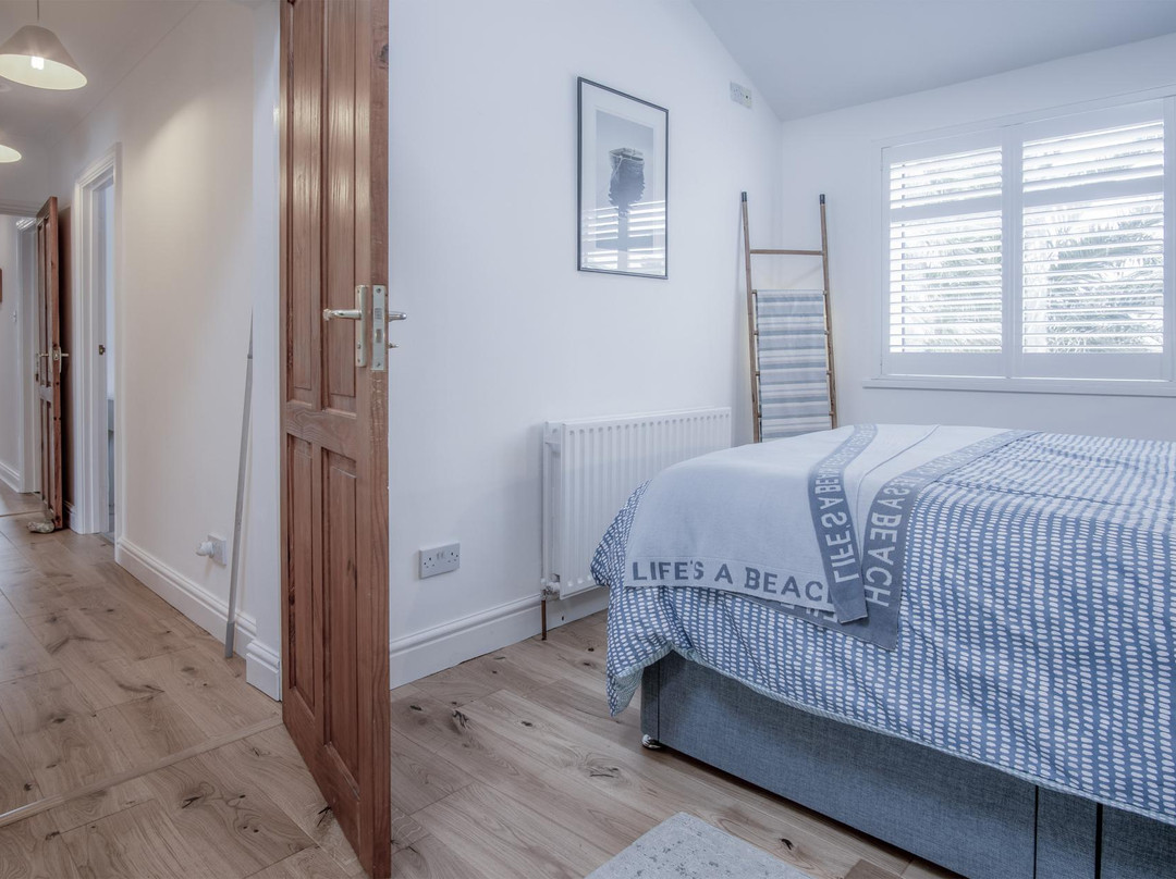 Town Heights - 3 Bedroom Holiday Home - Tenby