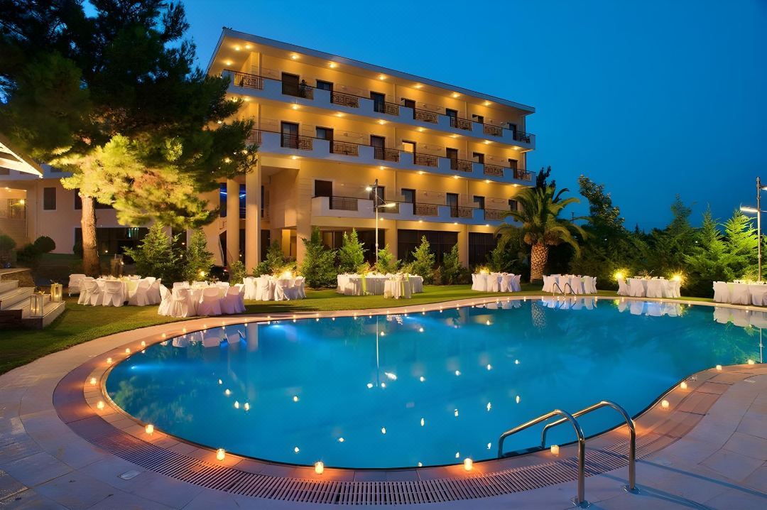 Parnis Palace