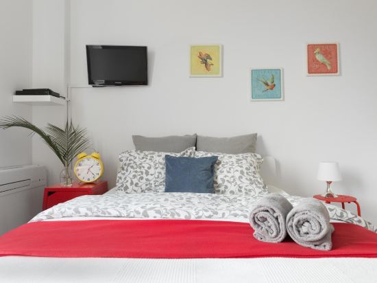 Palm Aparts Warsaw Room Type - Studio Apartment